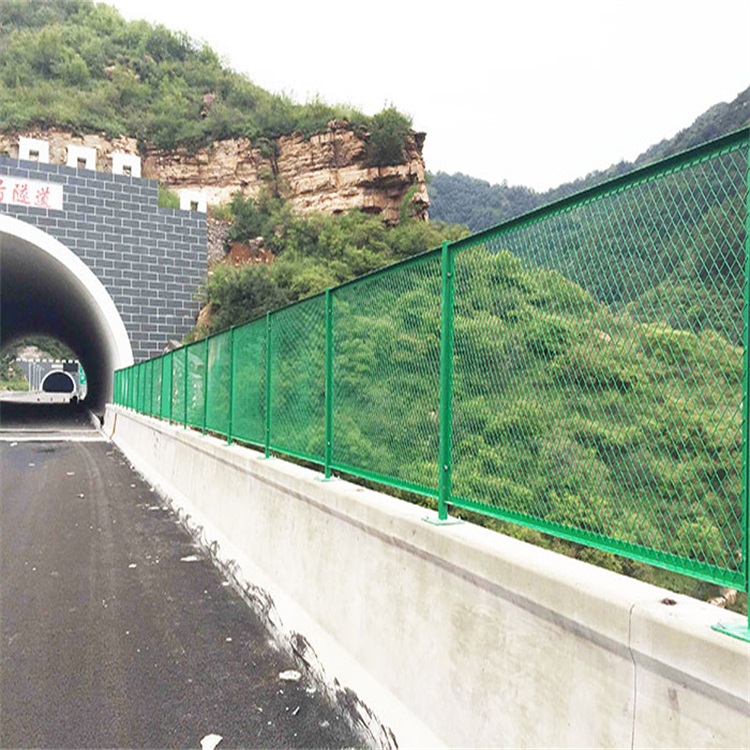 高速公路橋梁防拋網(wǎng)圖片2