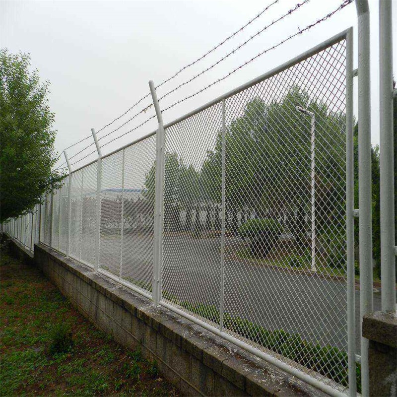 太陽能光伏圍欄網(wǎng)圖片2