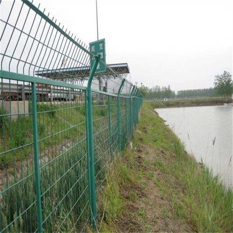 水資源保護(hù)區(qū)圍網(wǎng)圖片1