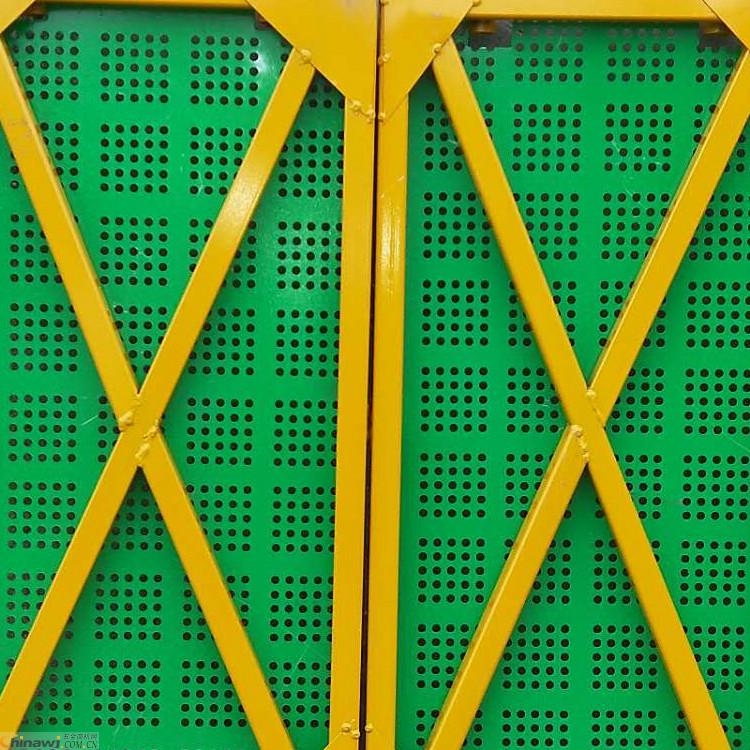 沖孔圍欄網(wǎng)圖片3