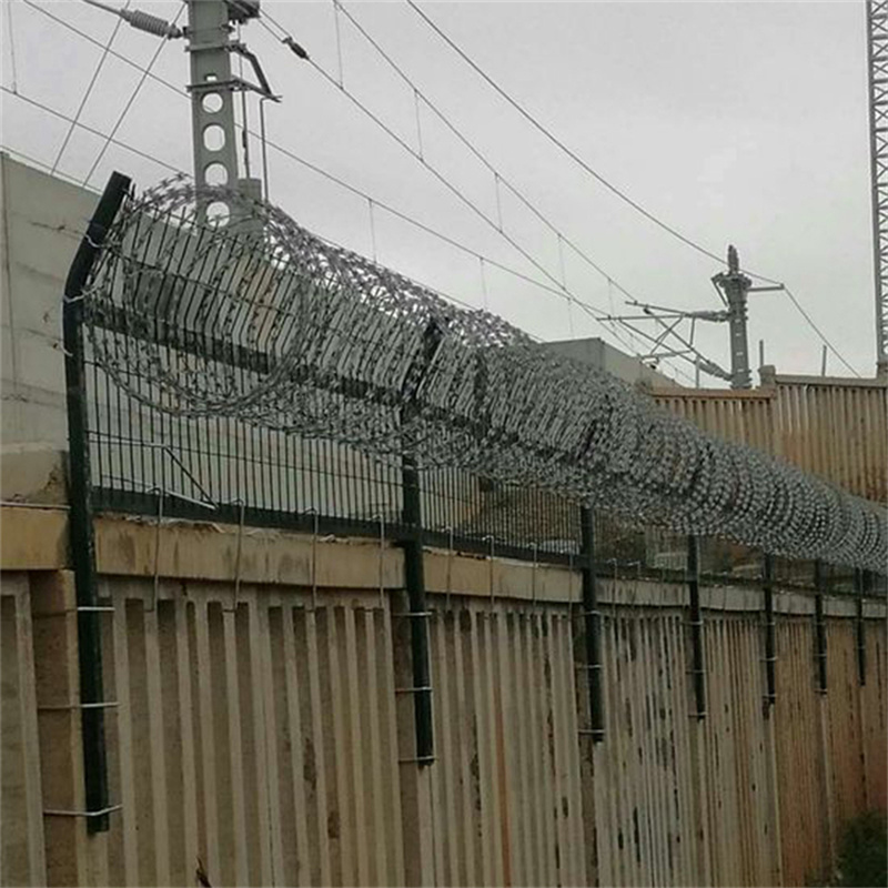 鐵路加密金屬網片柵欄圖片4
