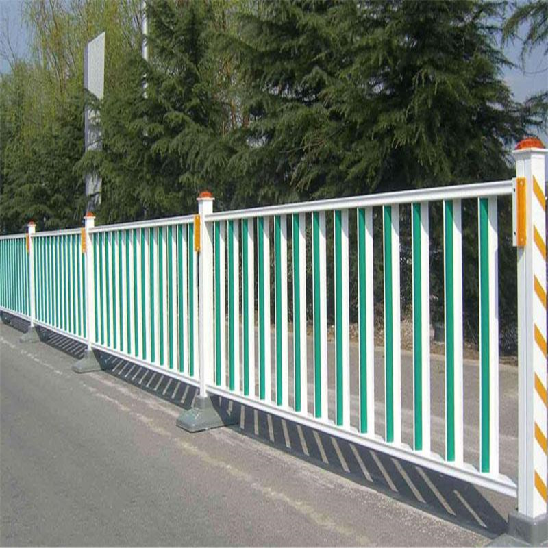 交通護(hù)欄網(wǎng)圖片4