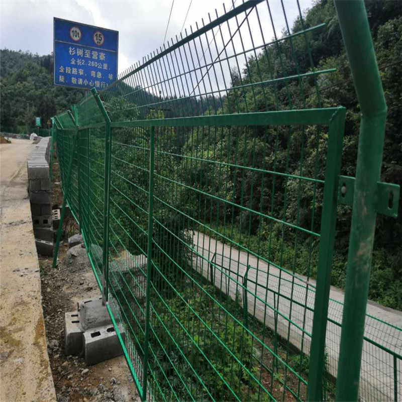 綠化帶隔離網圖片2