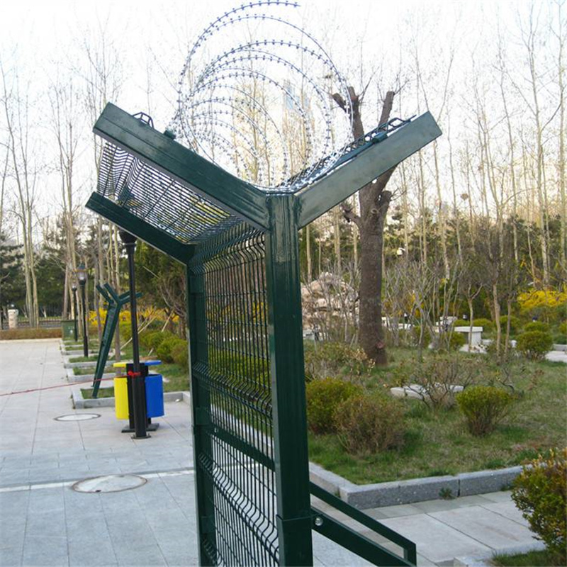 機(jī)場(chǎng)區(qū)域隔離網(wǎng)圖片3