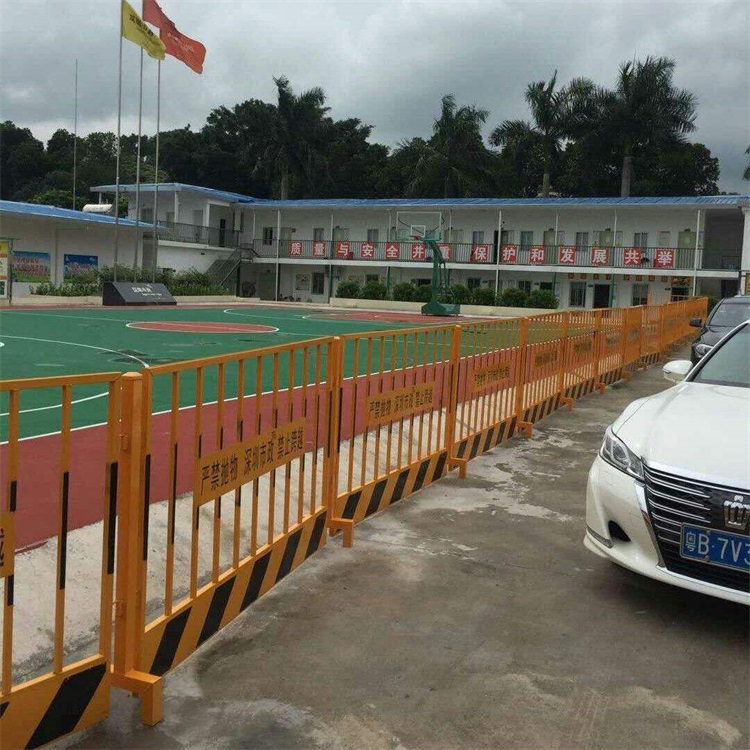 上海臨時阻攔隔離柵