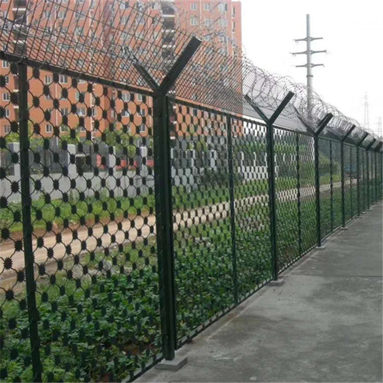 梅花刺鋼網墻圖片4