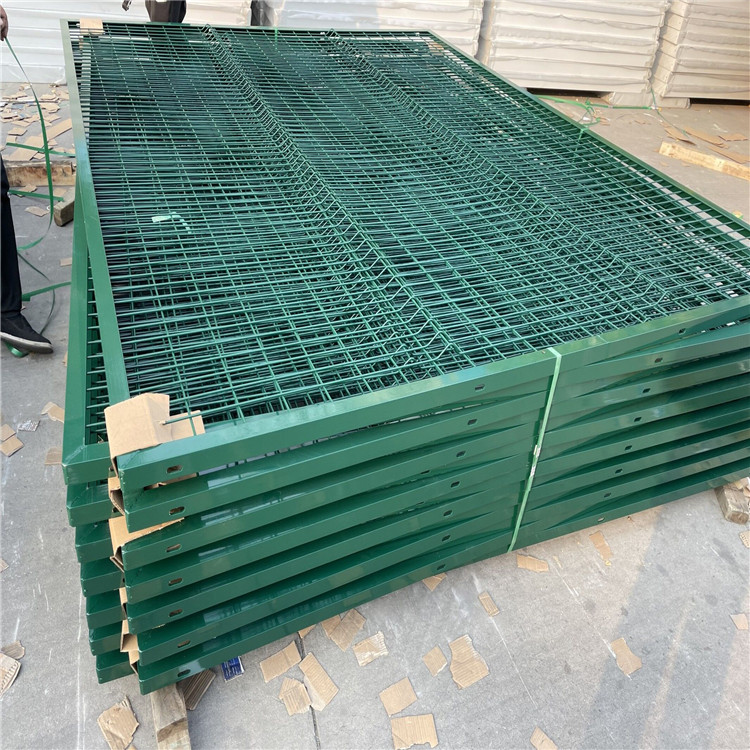 上海機(jī)場(chǎng)飛行區(qū)鋼筋網(wǎng)圍界圖片4