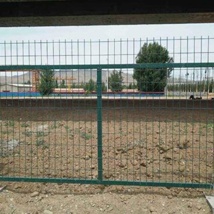 上海鐵路沿線護(hù)欄網(wǎng)圖片3